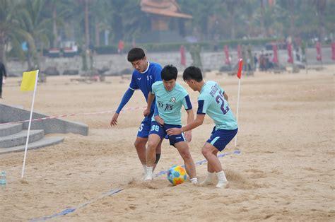 沙滩足球